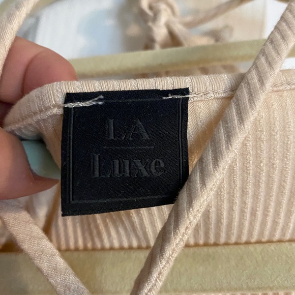 Fashion Nova Crop Top - Picture 2 of 2